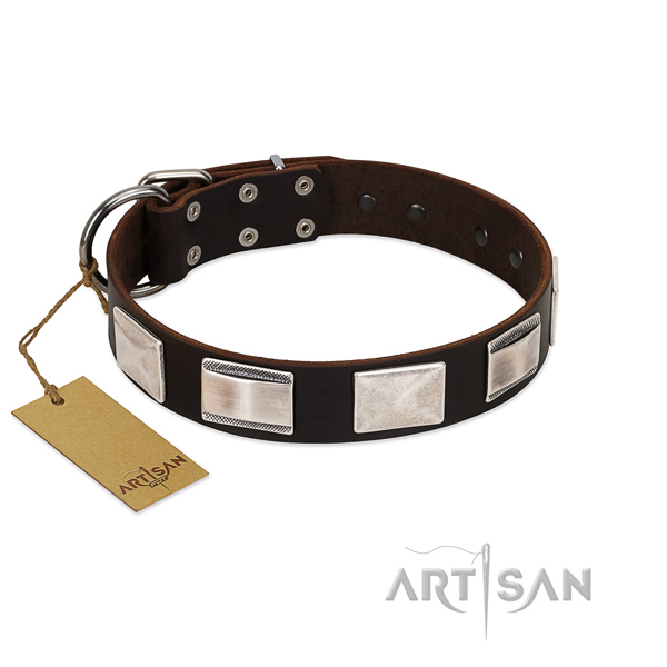 Comfortable to wear and usage leather dog collar won't cut into skin